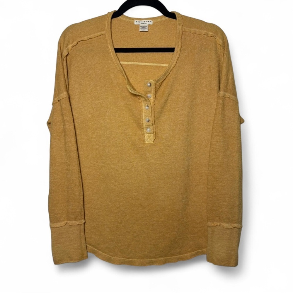 Billabong Women’s Mustard Yellow Henley Top Medium Long Sleeve